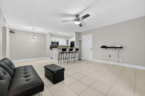 9441 W McNab Road #111, Tamarac FL - photo 6 of 27