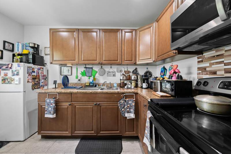 1 bedroom Condominium at 24 Colonial Club Drive #101, Colonial Club Condo Sec 2, Boynton Beach — photo 3
