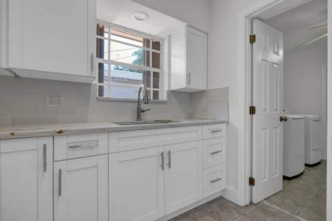 2100 N 57th Avenue, Hollywood FL - photo 21 of 41