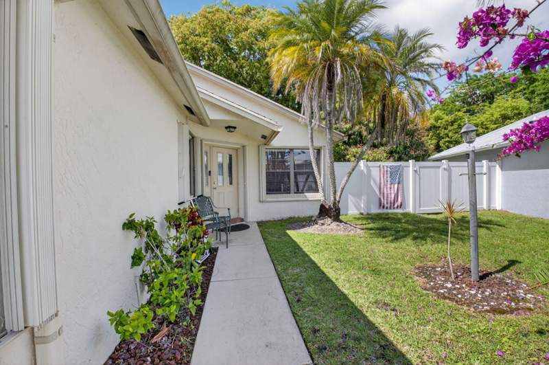 3 bedroom Single Family Residence at 19881 Villa Medici Place, Boca Fontana Ph 1, Boca Raton — photo 3