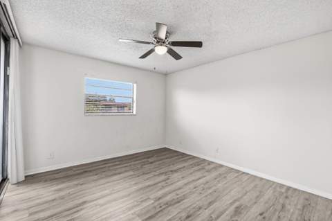 10501 W Broward Boulevard #405, Plantation FL - photo 13 of 38