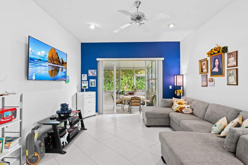 3 bedroom Villa at 10156 Lombardy Drive, Lombardy Replat, Tamarac — photo 5