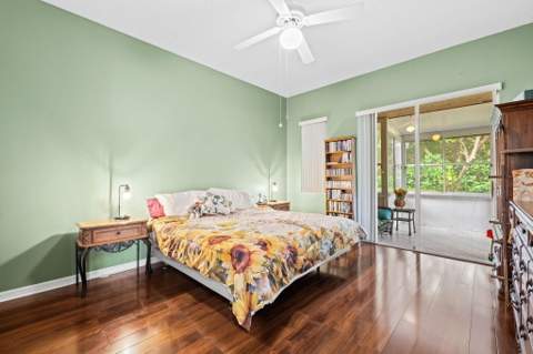 10156 Lombardy Drive, Tamarac FL - photo 13 of 23