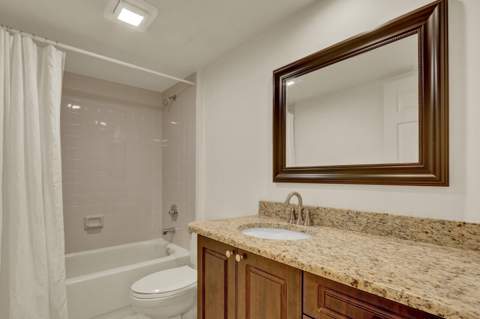 3636 Whitehall Drive #105, West Palm Beach FL - photo 20 of 37