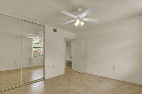 3636 Whitehall Drive #105, West Palm Beach FL - photo 22 of 37