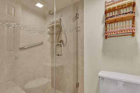3636 Whitehall Drive #105, West Palm Beach FL - photo 15 of 37