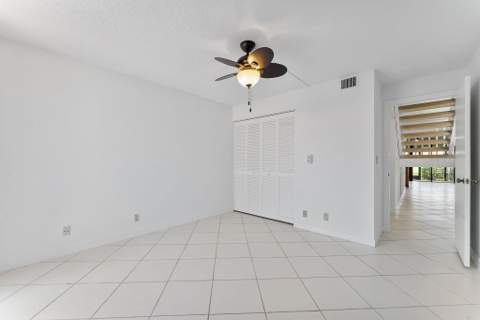 119 Old Meadow Way, Palm Beach Gardens FL - photo 16 of 46