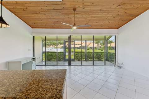 119 Old Meadow Way, Palm Beach Gardens FL - photo 9 of 46