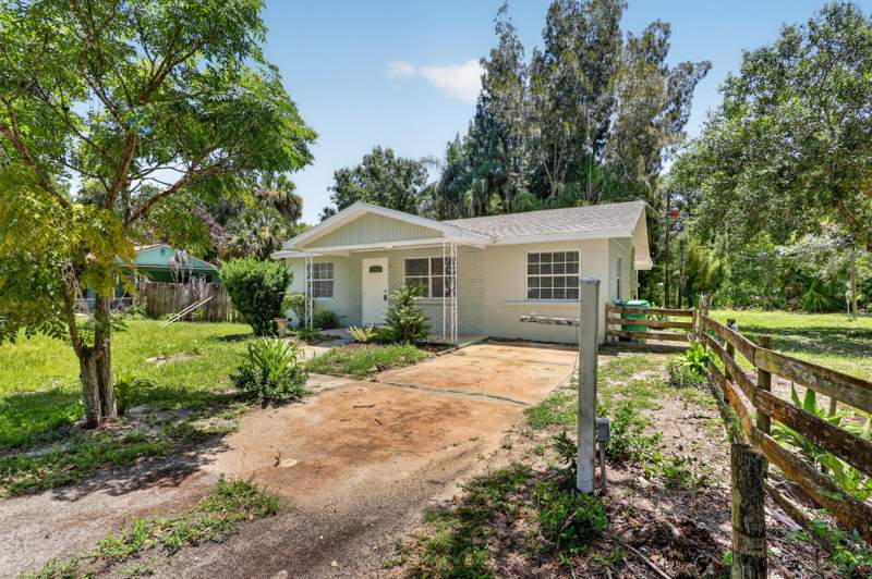 3 bedroom Single Family Residence at 1920 N 48th Street, Harmony Heights, Fort Pierce — photo 4