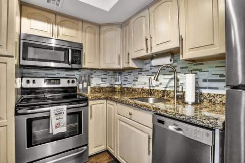 3000 NE 48th Court #402, Lighthouse Point FL - photo 7 of 50