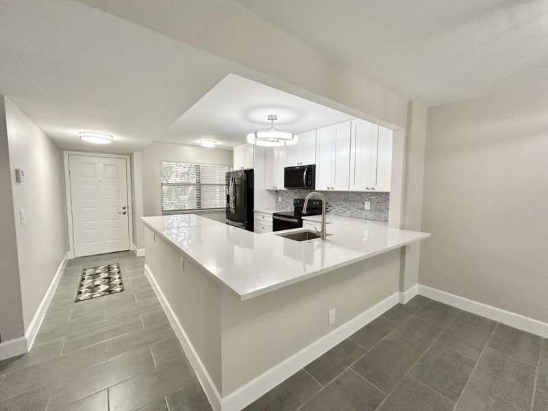 2 bedroom Condominium at 7681 Tahiti Lane #102, Lucerne Pointe One,Two,Three Four,Seven,Eight,Nine, Lake Worth — photo 1