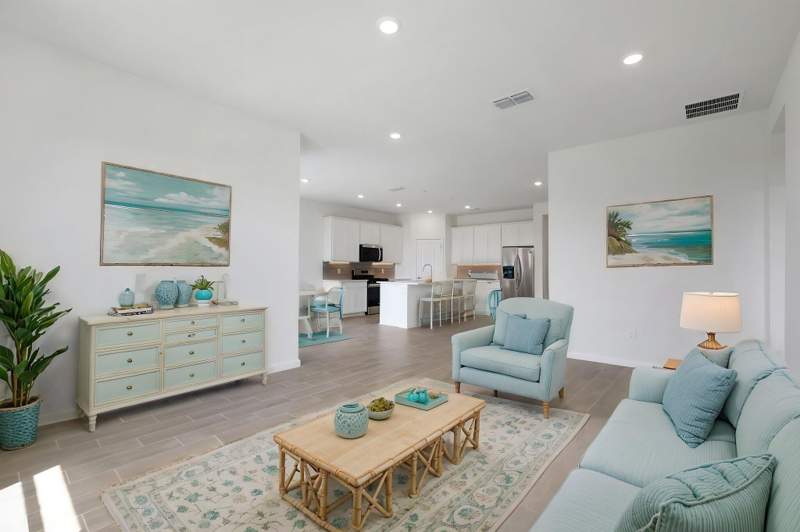 4 bedroom Single Family Residence at 5428 NW Camberly Court, Ltc Ranch West Pod 2 Phases 1 And 2, Port St. Lucie — photo 4