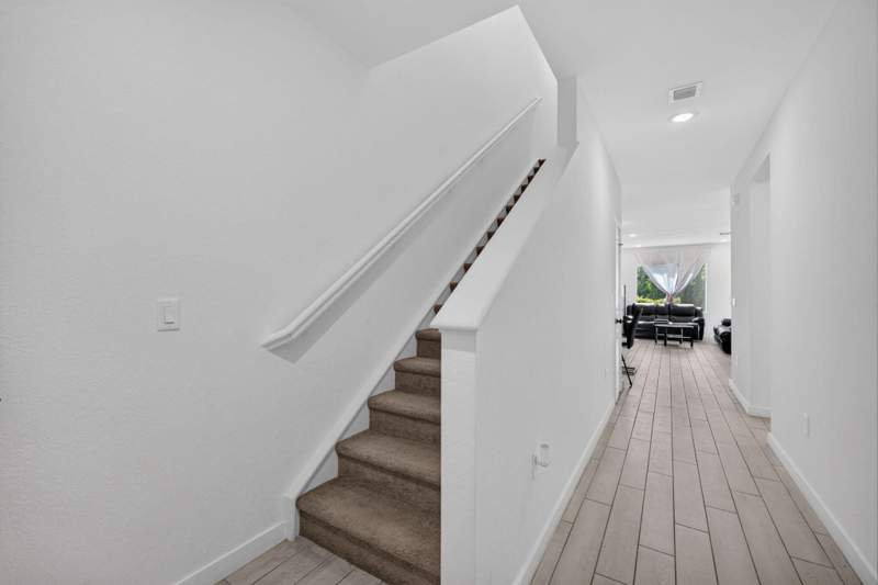 3 bedroom Townhouse at 608 NE Waters Edge Lane, River Place On The St Lucie No. 8, Port St. Lucie — photo 4