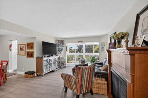 3590 Via Poinciana #311, Lake Worth FL - photo 8 of 56