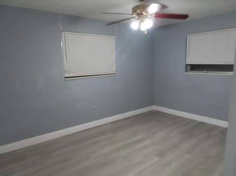 3956 Melaleuca Lane, Lake Worth FL - photo 11 of 23