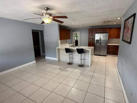 3956 Melaleuca Lane, Lake Worth FL - photo 9 of 23