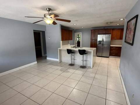 3956 Melaleuca Lane, Lake Worth FL - photo 7 of 23
