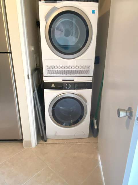 816 Sky Pine Way #G, Greenacres FL - photo 13 of 38