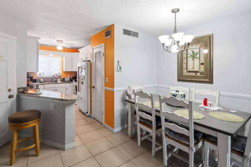 2 bedroom Condominium at 11 Garden Street #206T, Tequesta Garden Condo 8, Tequesta — photo 2