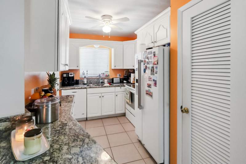 2 bedroom Condominium at 11 Garden Street #206T, Tequesta Garden Condo 8, Tequesta — photo 3