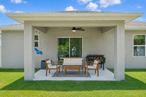 3625 Sapphire Hollow Way, Fort Pierce FL - photo 22 of 32