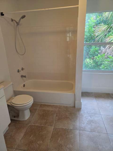 1633 W 28th Street #B, Riviera Beach FL - photo 12 of 15