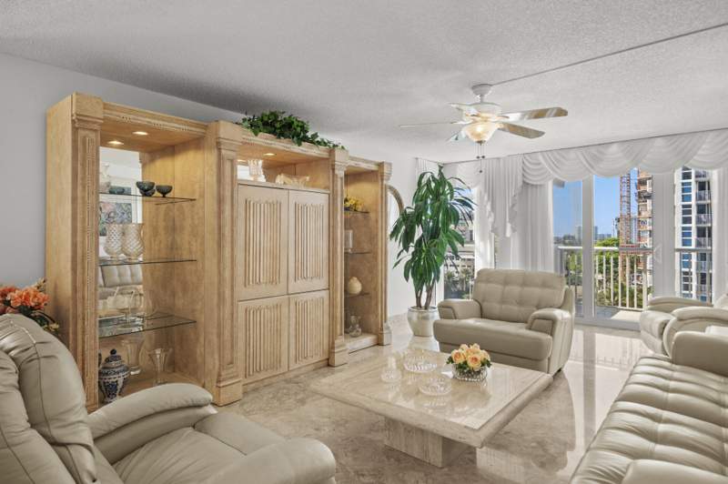 2 bedroom Condominium at 1370 S Ocean Boulevard #905, Renaissance Of Pompano Beach, Pompano Beach — photo 5