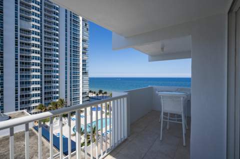 1370 S Ocean Boulevard #905, Pompano Beach FL - photo 16 of 44
