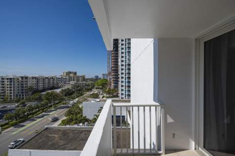 1370 S Ocean Boulevard #905, Pompano Beach FL - photo 20 of 44