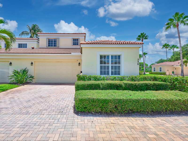 3 bedroom Townhouse at 530 Commons Drive, PGA Commons 1, Palm Beach Gardens — photo 1