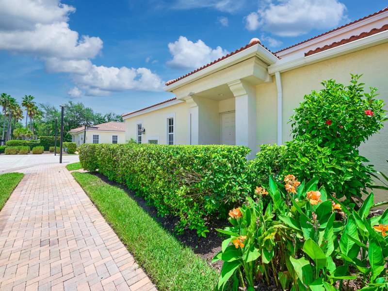 3 bedroom Townhouse at 530 Commons Drive, PGA Commons 1, Palm Beach Gardens — photo 4