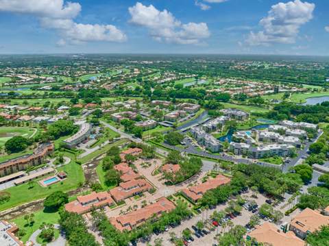 530 Commons Drive, Palm Beach Gardens FL - photo 7 of 93