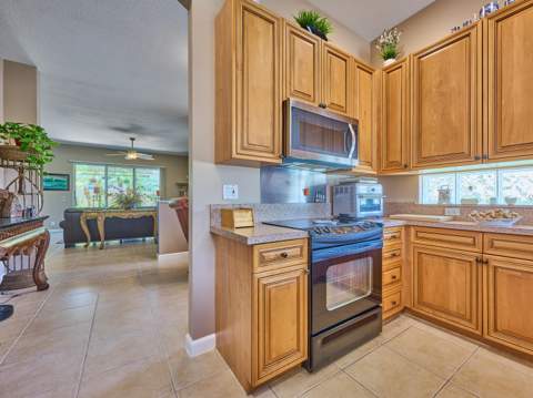 530 Commons Drive, Palm Beach Gardens FL - photo 24 of 93
