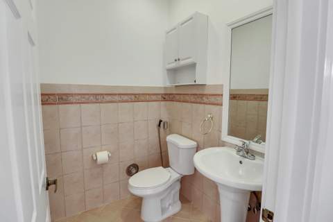 551 NW 108th Avenue, Plantation FL - photo 22 of 44