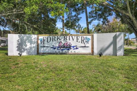 7639 SE Fork River Drive, Stuart FL - photo 11 of 46