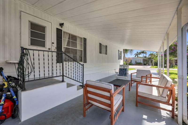 2 bedroom Manufactured Home at 7639 SE Fork River Drive, Fork River, Stuart — photo 5