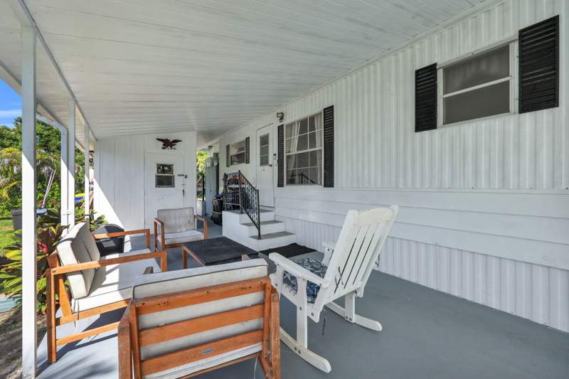 2 bedroom Manufactured Home at 7639 SE Fork River Drive, Fork River, Stuart — photo 4