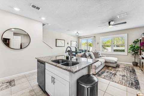 329 SE Halifax Lane, Stuart FL - photo 6 of 30