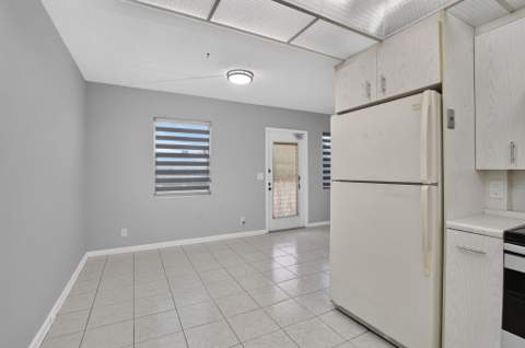 4022 Hythe B, Boca Raton FL - photo 17 of 38