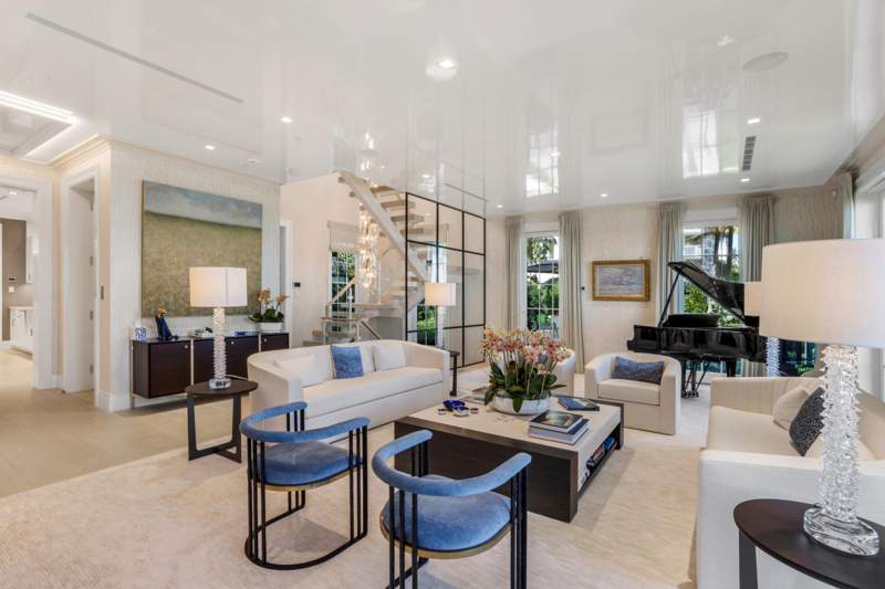 5 bedroom Single Family Residence at 456 S Ocean Boulevard, Villa Marine, Palm Beach — photo 3