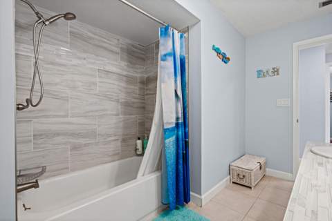 4796 SE Manatee Terrace, Stuart FL - photo 12 of 43