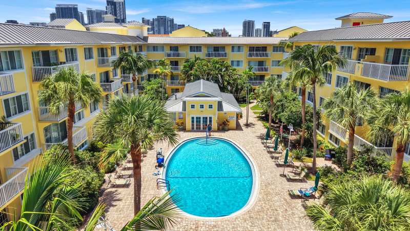 2 bedroom Condominium at 1501 E Broward Boulevard #810, Pine Crest Village I At, Fort Lauderdale — photo 1