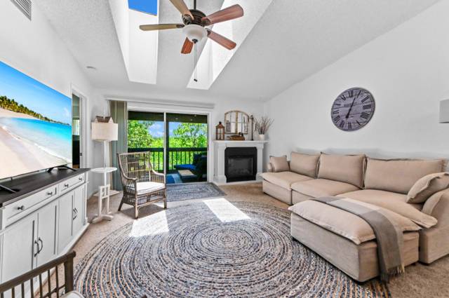 8259 SE Croft Circle #L-7, home for sale in Hobe Sound