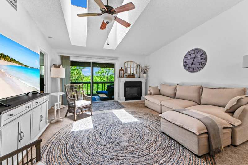 2 bedroom Condominium at 8259 SE Croft Circle #L-7, Pinecroft, Hobe Sound — photo 1