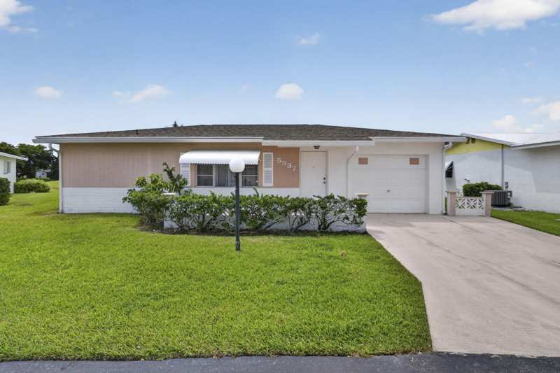 3 bedroom Single Family Residence at 5337 Belleville Road, Cypress Lakes 4, West Palm Beach — photo 1