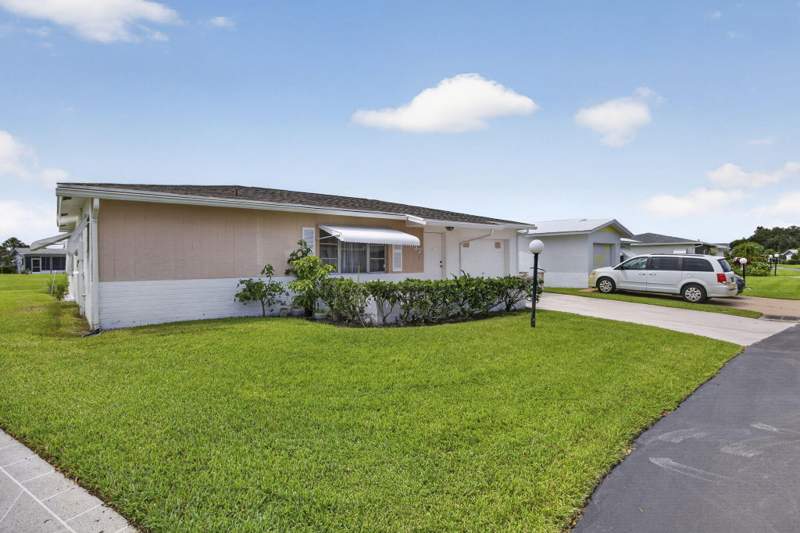 3 bedroom Single Family Residence at 5337 Belleville Road, Cypress Lakes 4, West Palm Beach — photo 2