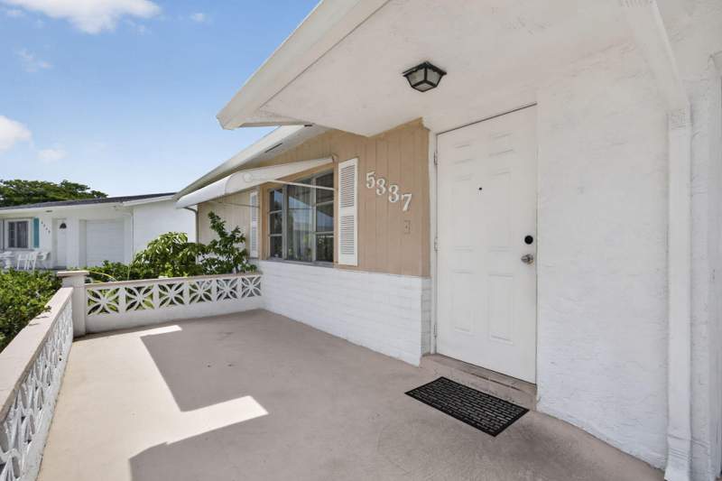 3 bedroom Single Family Residence at 5337 Belleville Road, Cypress Lakes 4, West Palm Beach — photo 5