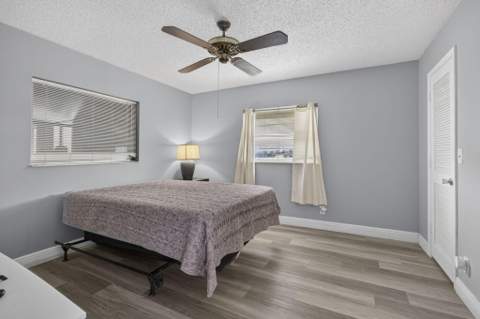5337 Belleville Road, West Palm Beach FL - photo 17 of 77