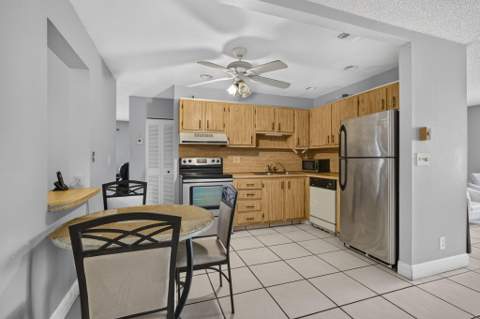 5337 Belleville Road, West Palm Beach FL - photo 23 of 77