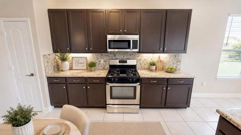 895 SW Lake Charles Circle, Port St. Lucie FL - photo 15 of 76